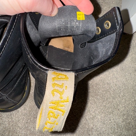 Doc Marten Boots - Picture 2 of 4